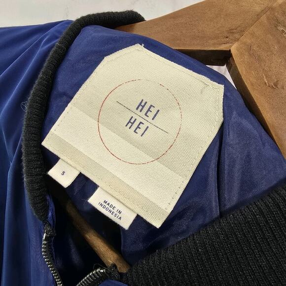 Anthropologie Jacket Women Small Blue Black Bomber Satin Hei Hei Crop Juneworthy - Picture 3 of 10